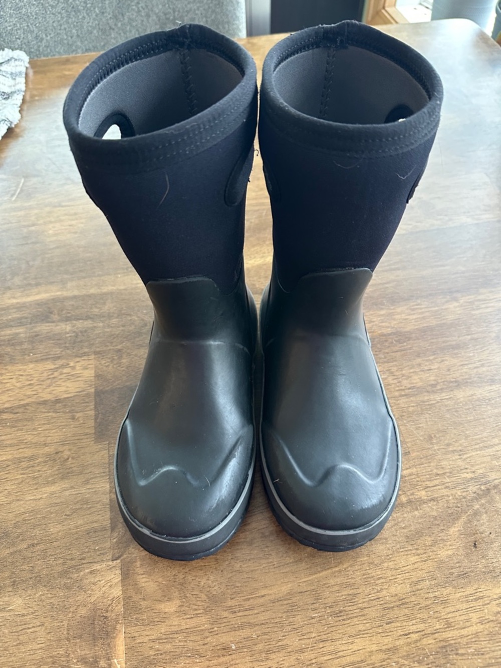 Bogs Kids Black Waterproof Neoprene Boots